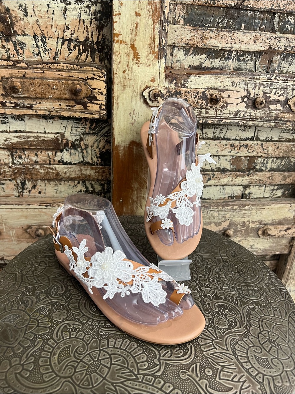 NO BRAND • NEW lace appliqué and pearl sandals